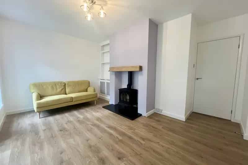 3 Bedroom Semi-Detached House with River Views