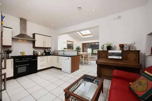 Four Bedroom Victorian House Bishopston BS7