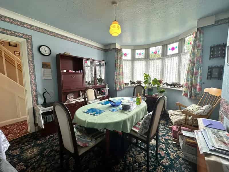 Spacious 3-Bed Semi-Detached House Rowley Regis Modernisation Project