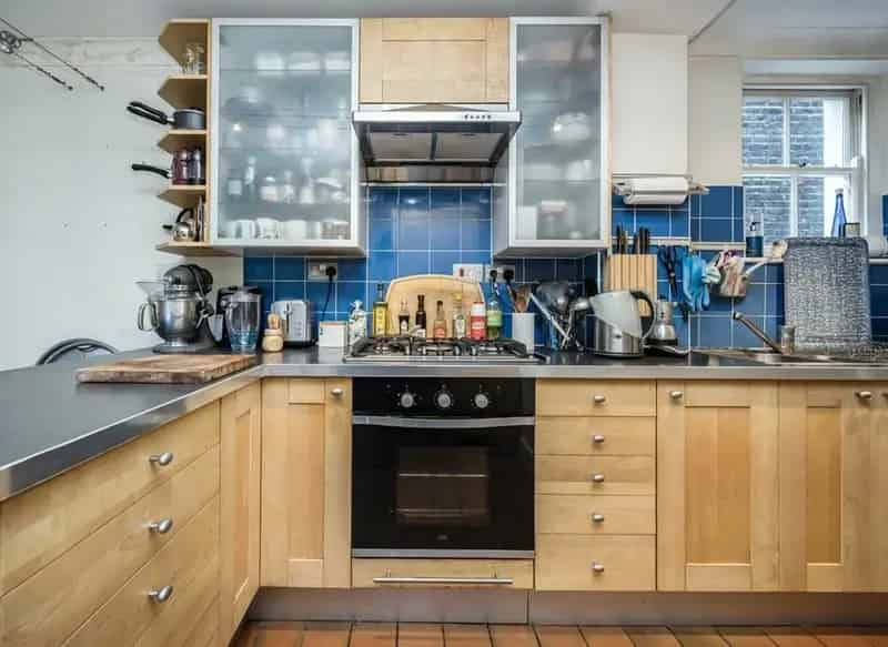 Double Bedroom Apartment with Private East-Facing Garden