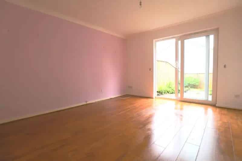 2 Bedroom Terraced House for Rent