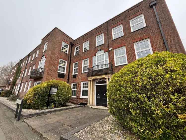 Town Centre Office Suite with Parking