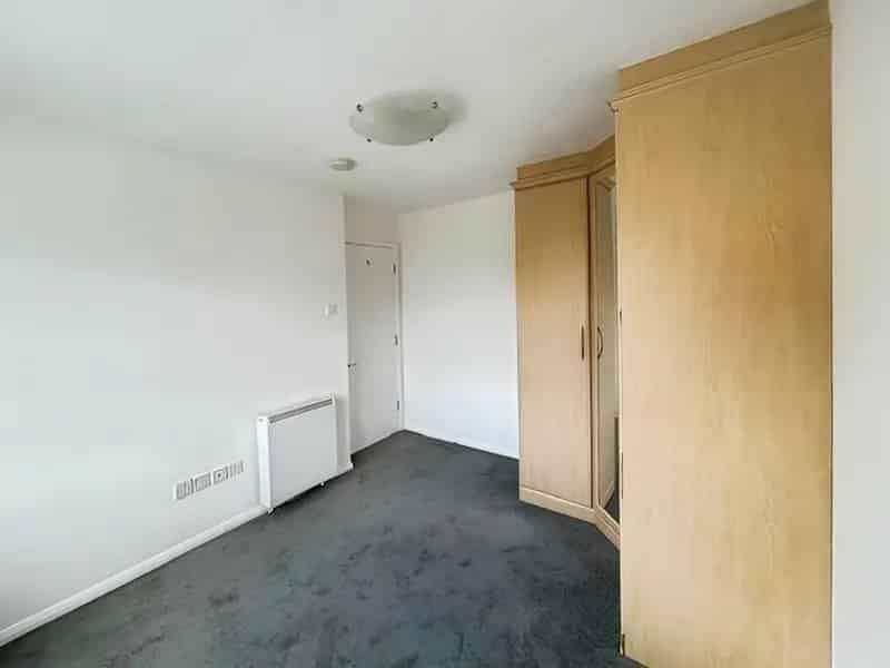 2 Bedroom Flat to Rent London E6 - Available Now