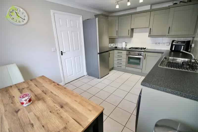 4 Bedroom Townhouse for Sale