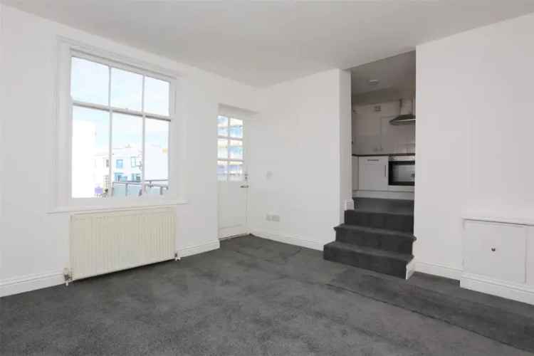 2 Bedroom Maisonette House to Rent in Brighton