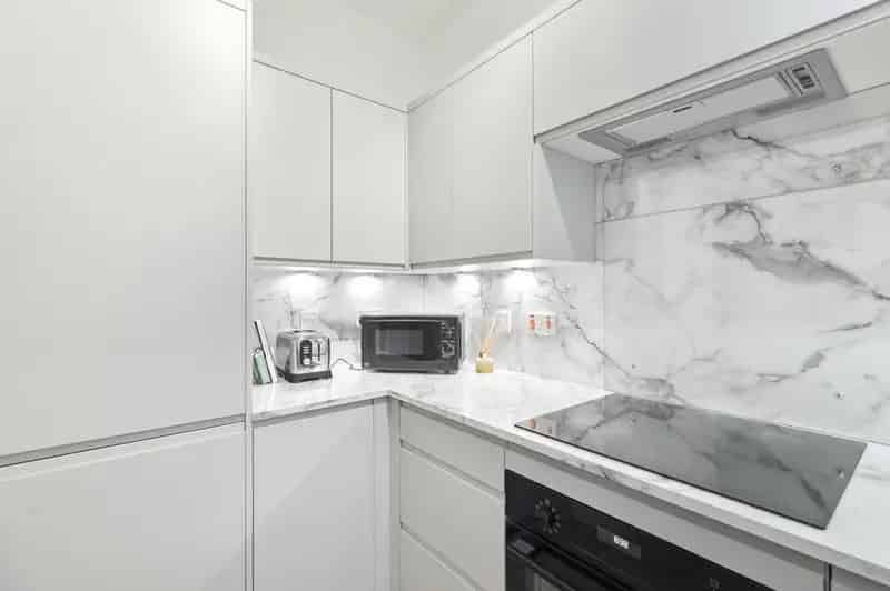 2 Bedroom Apartment Hyndland Glasgow