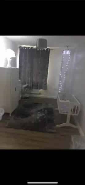 Ground Floor Flat New Build Near Lake School Retail Park
