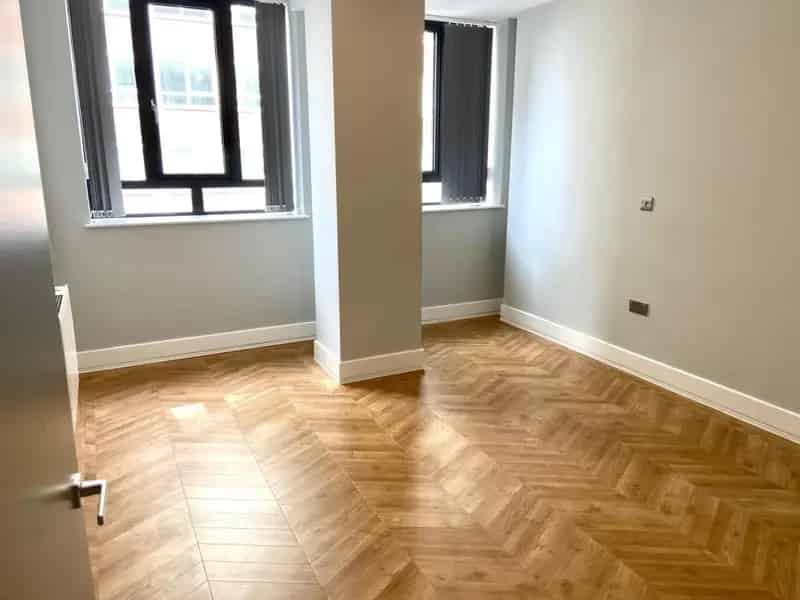 Unfurnished One Bedroom Apartment Available June Beaufort House