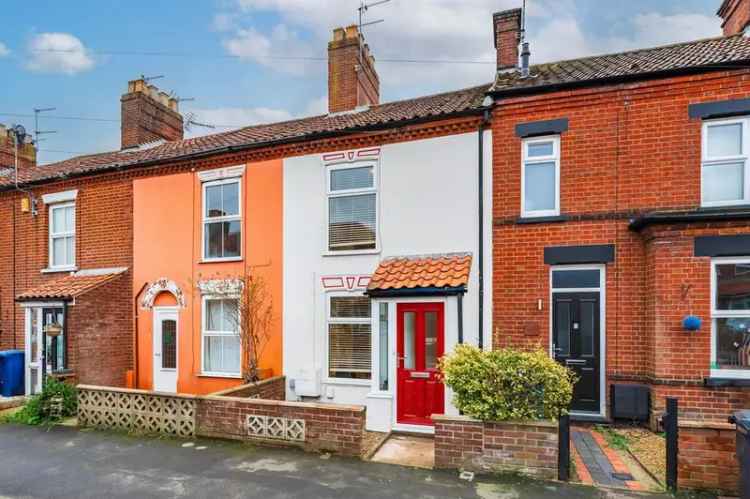 2 Bedroom Terraced House for Sale Near Amenities