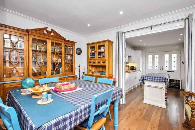 5 Bedroom Detached House for Sale in Broughty Ferry