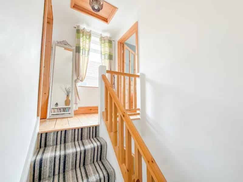 2 Bed End Terrace House for Sale
