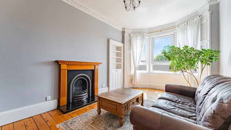 One Bedroom Flat Near Glasgow University