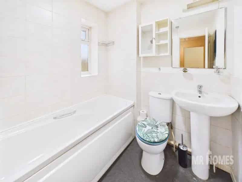 2 Bed House for Sale Near Blaise Place Park