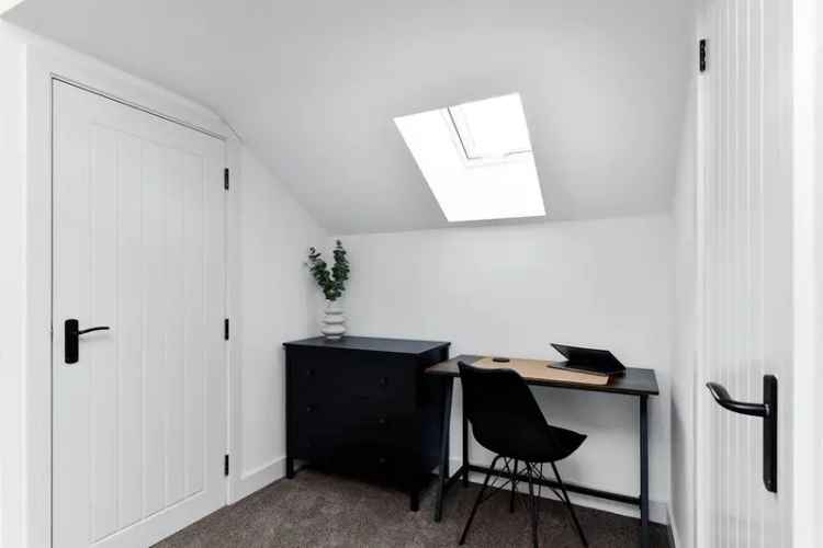 Studio to Rent