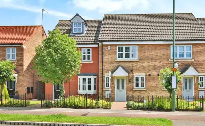2 Bedroom Terraced House for Sale Kingswood