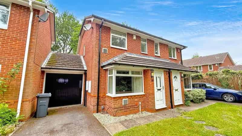 2 Bedroom Semi-Detached House for Sale