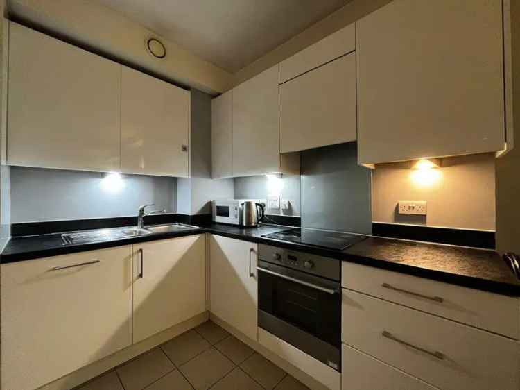 Stunning Two Bedroom Furnished Apartment Brighton Belle