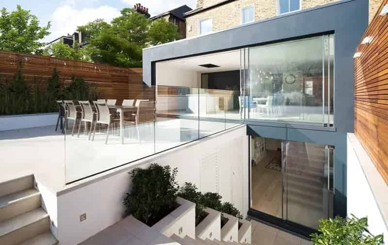 7-Flat Development Potential: Detached House in Ealing