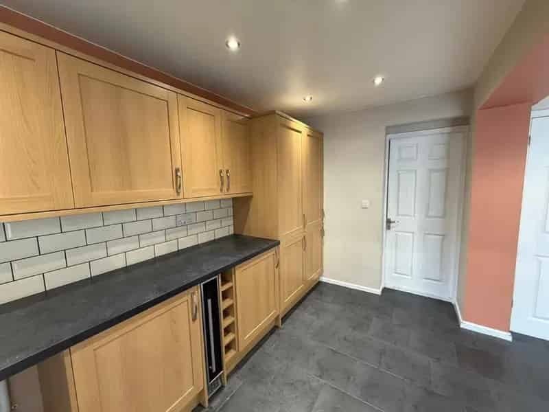 4 Bed Detached House For Sale