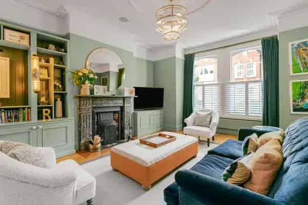 Spacious Family Home near Tooting Common