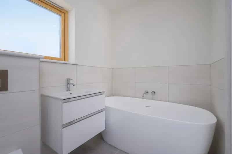 4 Bed Detached Bungalow For Sale
