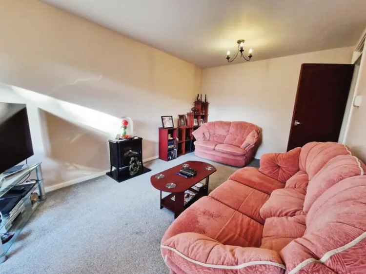 2 bedroom Flat
 For Sale