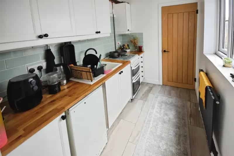 2 Bedroom House To Rent Available September 13 2025