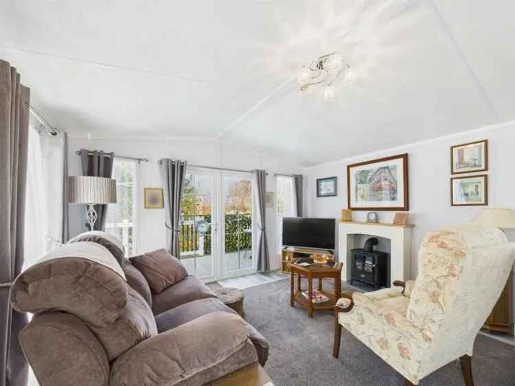 2 Bedroom Park Home for Sale