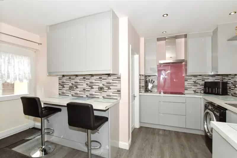 3 Bedroom Semi Detached House for Sale Near Ashford Town Centre