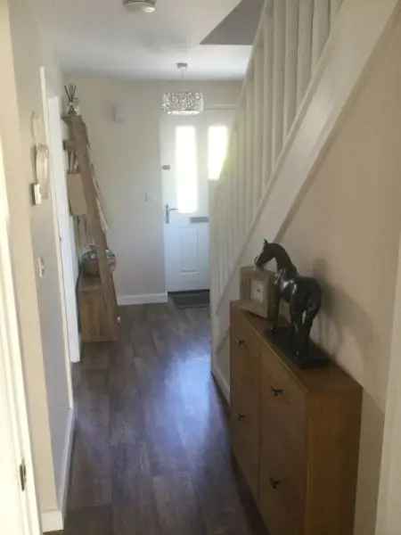 House For Rent in Rugby, England