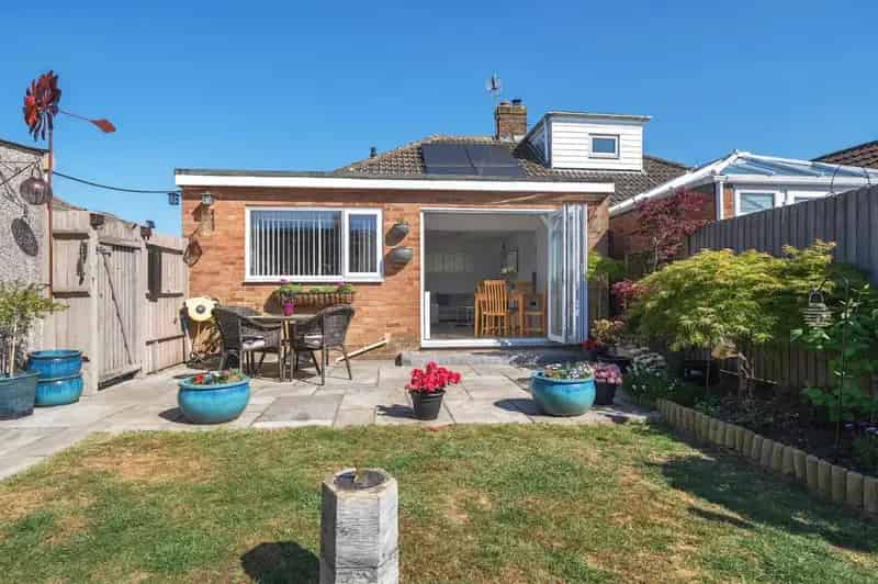 2 Bed Semi-Detached Bungalow for Sale Berg Estate Basingstoke