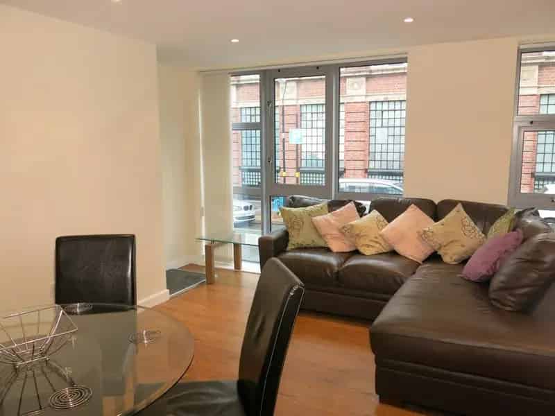 3 bedroom apartment to rent