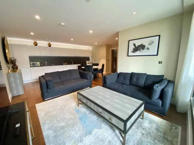 2 Bedroom Furnished Apartment York City Centre Available July 2025