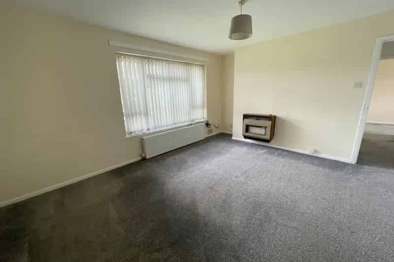 2 Bedroom Flat to Rent Cheshire CH65