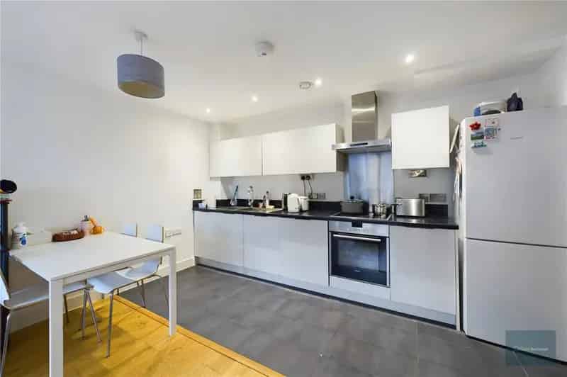 1 Bedroom Apartment for Sale