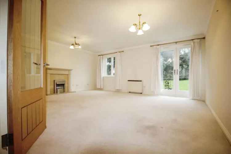 2 Bedroom Flat for Sale in Styal Cheshire