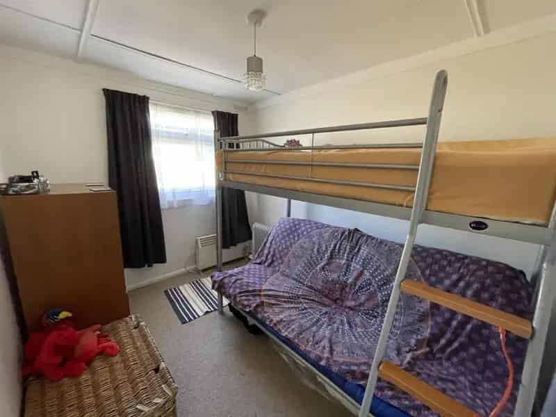 2 Bed Chalet Near Dartmouth With Sea Views