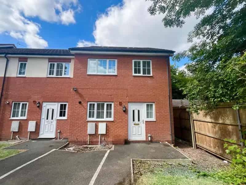 3 Bedroom End Terrace House for Sale Kings Norton