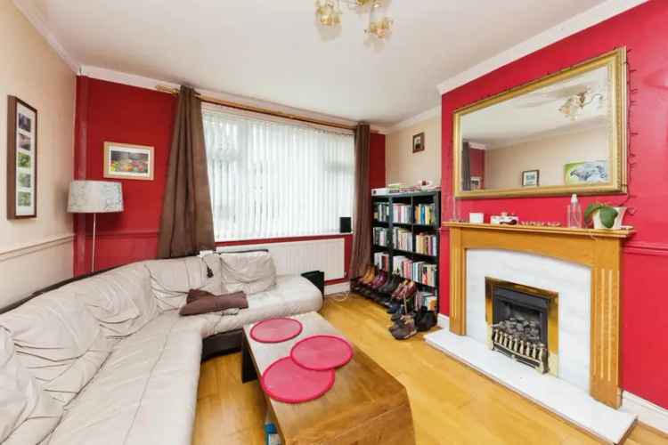 Semi-detached house For Sale in Minshull New Road, Crewe, England