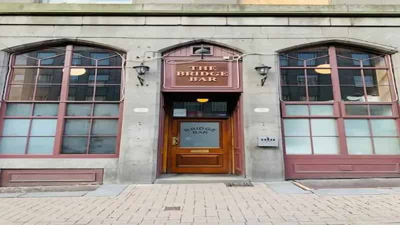 Established Traditional Public Bar