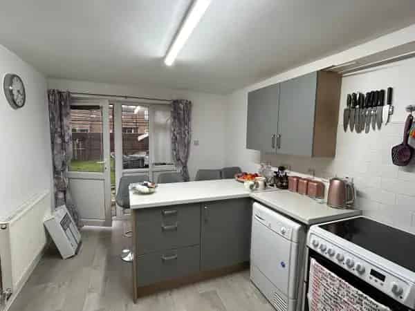 Large 2 Double Bed Semi Detached House Near Devon Cornwall Coast