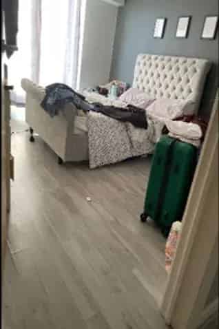 Family Home with Private Deck Hot Tub and Gym Near Sainsburys