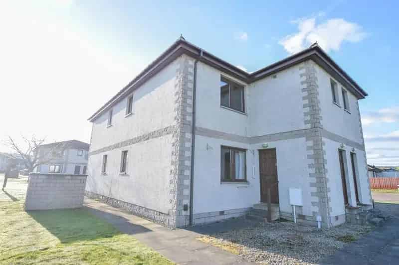 1 Bedroom Flat for Sale in Inshes