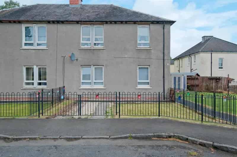 1 Bedroom Apartment for Sale