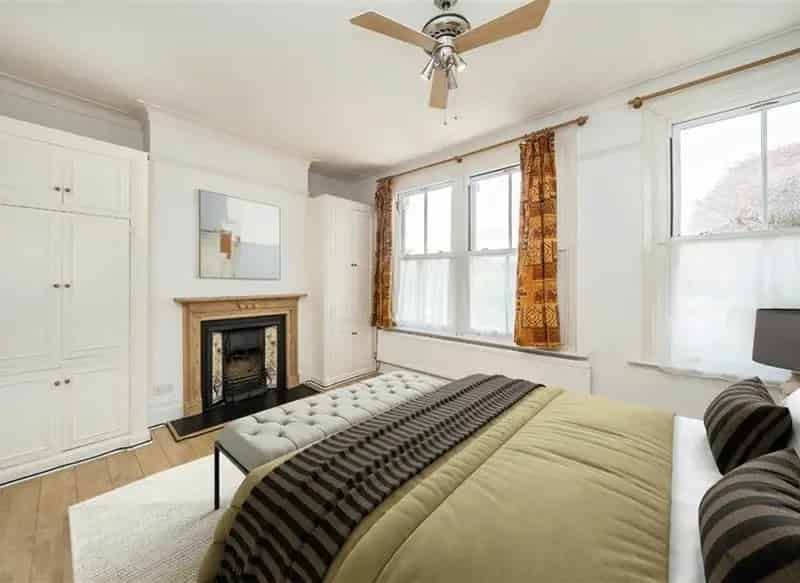 Family Home in Teddington Large Garden Off Street Parking No Onward Chain