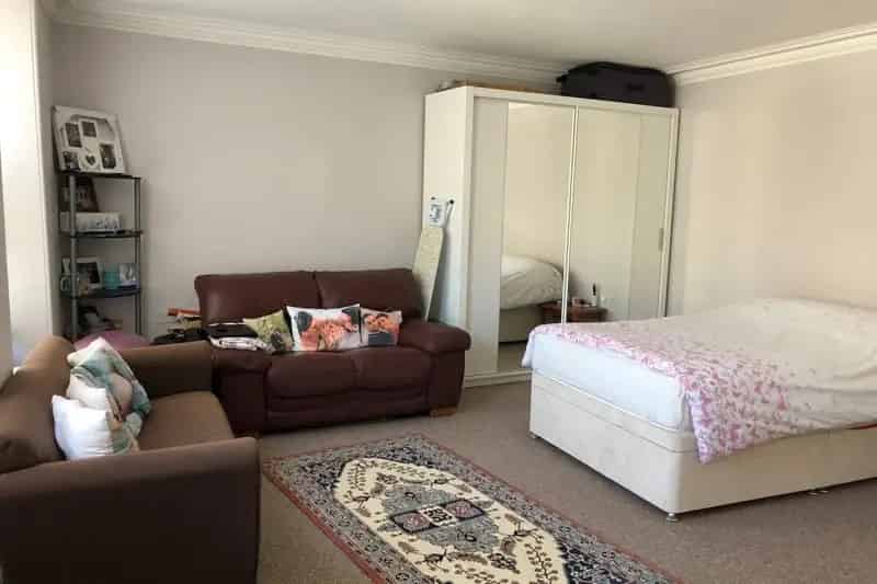 Charming 1-Bedroom Flat Near Downham Market Train Station