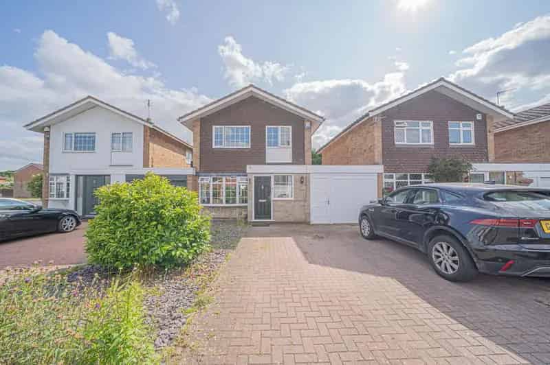 4 Bedroom Detached House for Sale Solihull
