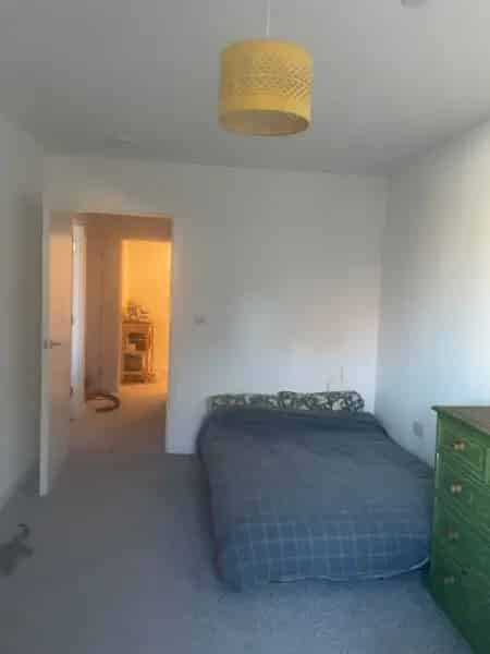 Spacious 2 Bed Maisonette Near Train Station and Sea