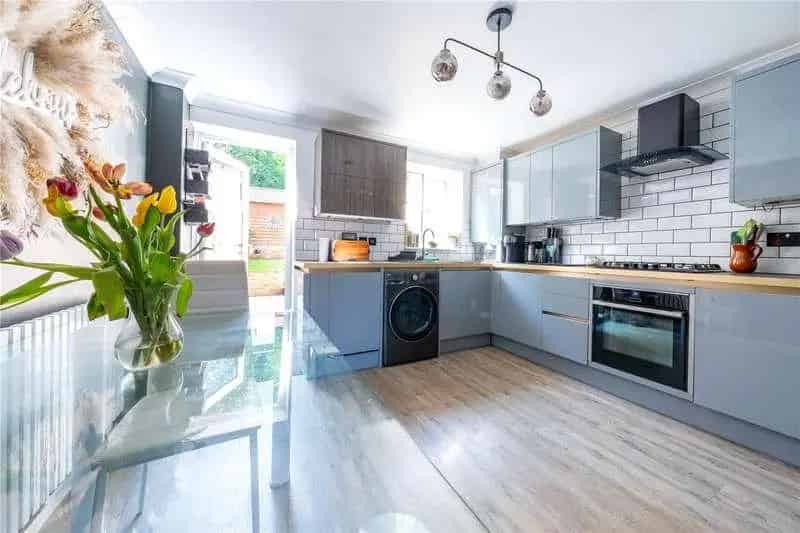 2 Bed House for Sale Near Loose Valley Conservation Area