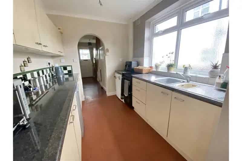 4 Bed House for Sale in Shrewsbury